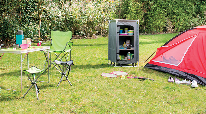 Retrouvez les 10 accessoires de camping incontournables - Blog La Foir'Fouille - conseils déco plein air
