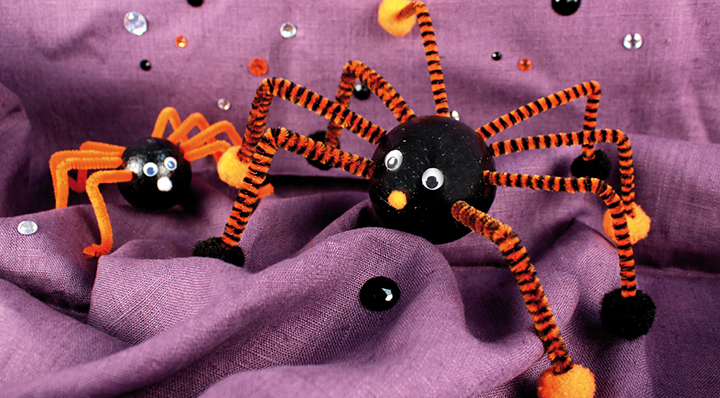 Réaliser une araignée d’Halloween - le DIY proposé par le blog de La Foir'Fouille