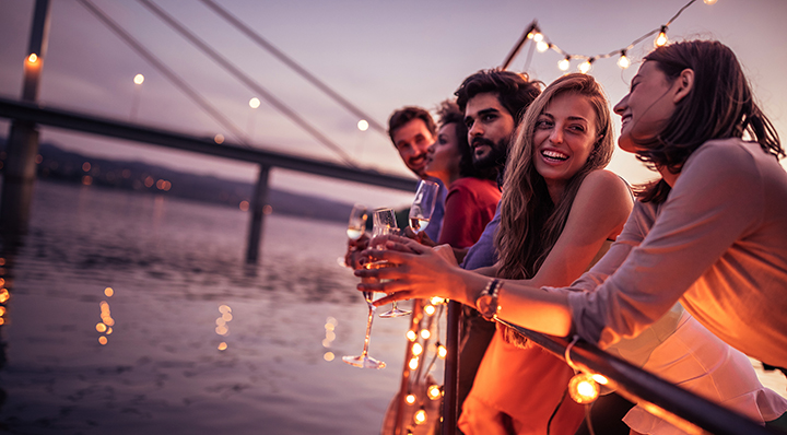 On adore - Nos essentiels pour un apéritif rafraichissant entre amis - Sunset