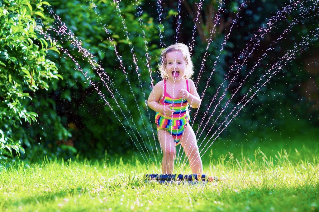 On adore - Girl in water - Les indispensables pour profiter de son jardin